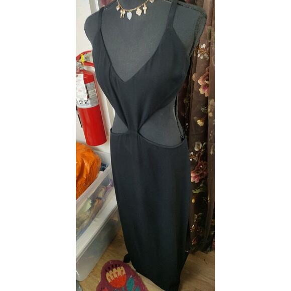 Reformation Midi Dress Size 10 Black Cutouts - Picture 3 of 15